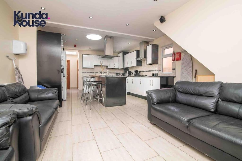 Kunda House Dawlish Holiday home *