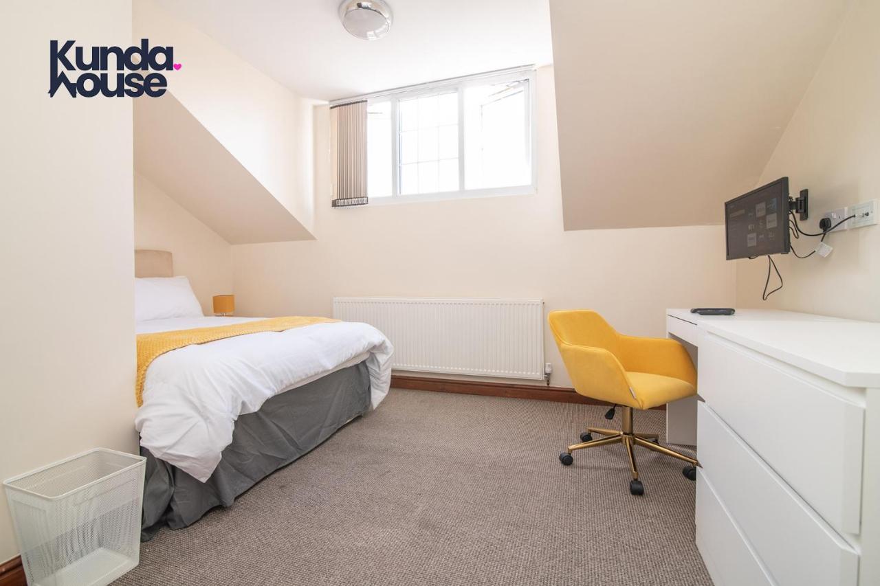 Kunda House Dawlish Birmingham