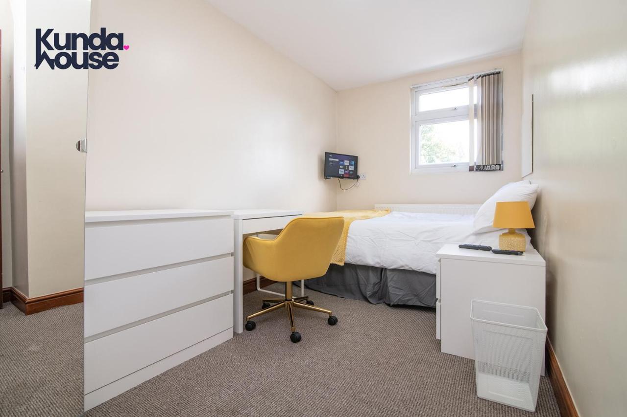 Kunda House Dawlish Holiday home Birmingham