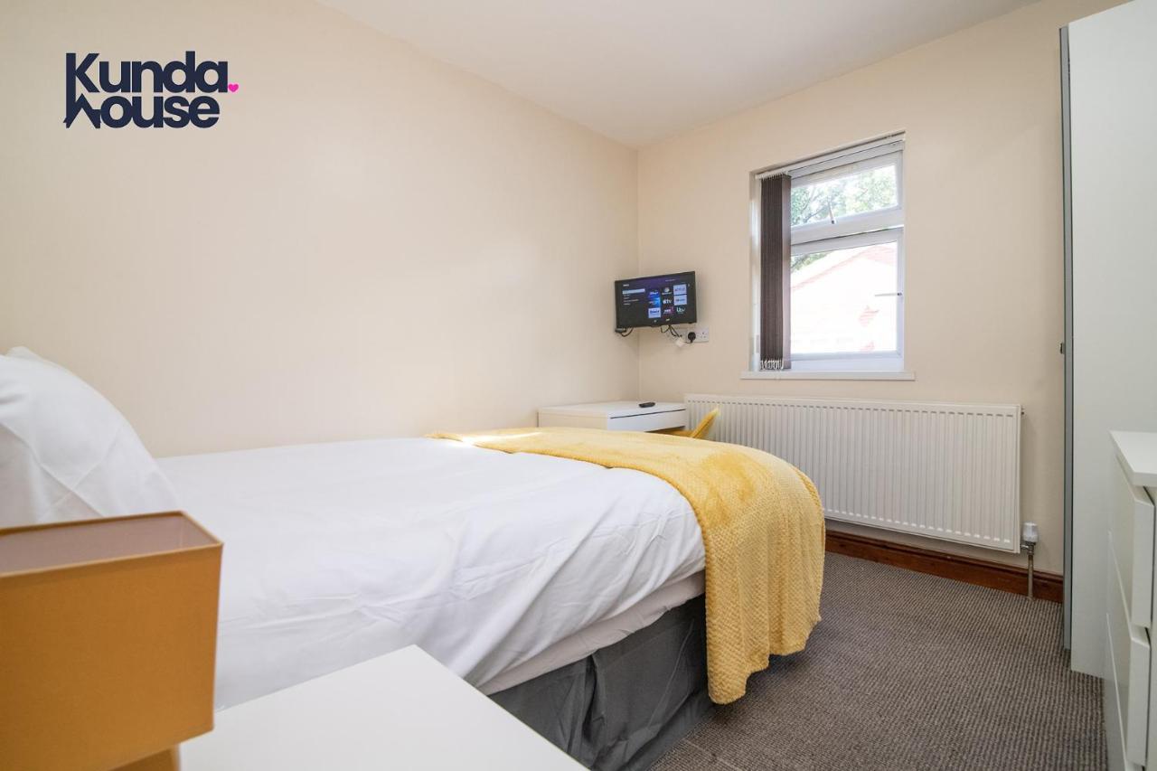 Kunda House Dawlish * Birmingham